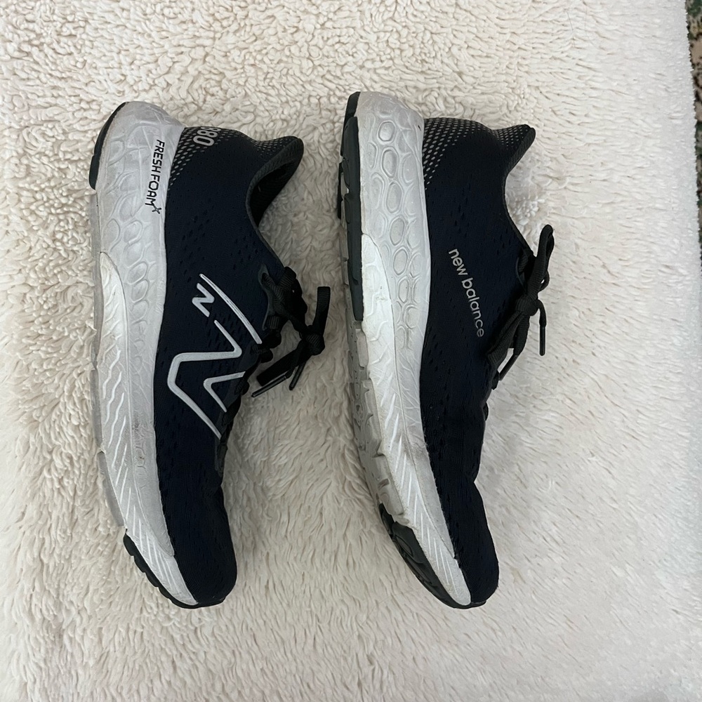 New Balance Fresh Foam 880 V13 Running Shoe Black & White